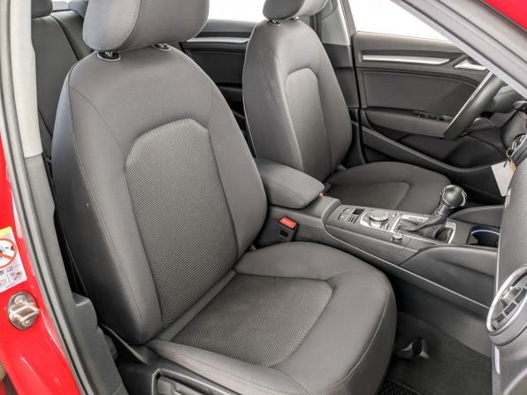 Audi A3 III (8V) Рестайлинг с пробегом 2020 года, цена 2 595 000 рублей, 44145 км, седан, Автокод Объявления