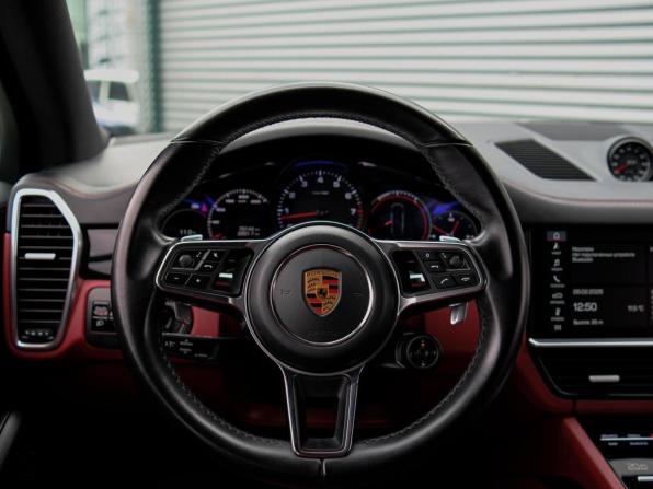 Porsche Cayenne III с пробегом 2018 года, цена 6 399 000 рублей, 79144 км, внедорожник, Автокод Объявления