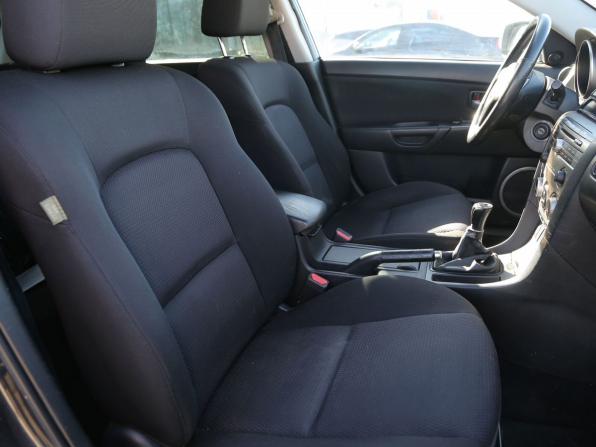 Mazda 3 I (BK) Рестайлинг с пробегом 2006 года, цена 244 000 рублей, 260000 км, хэтчбек, Автокод Объявления