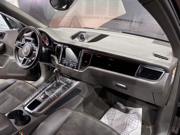 Porsche Macan I с пробегом 2015 года, цена 1 900 000 рублей, 157207 км, внедорожник, Автокод Объявления