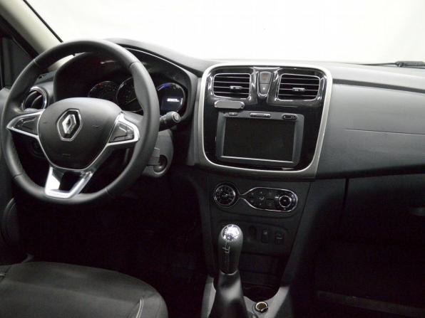 Renault Sandero II Рестайлинг с пробегом 2019 года, цена 1 040 000 рублей, 89967 км, хэтчбек, Автокод Объявления
