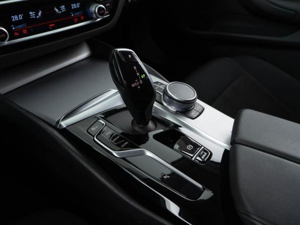 BMW 5 серии VII (G30/G31/G38) Рестайлинг с пробегом 2021 года, цена 3 499 050 рублей, 89269 км, универсал, Автокод Объявления