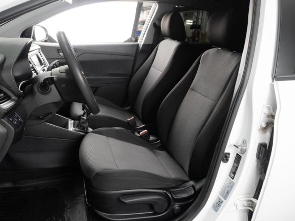 Hyundai Solaris II Рестайлинг с пробегом 2021 года, цена 1 449 000 рублей, 84619 км, седан, Автокод Объявления