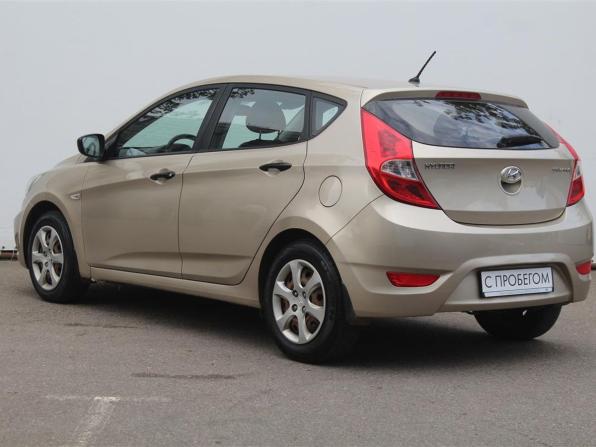 Hyundai Solaris I с пробегом 2013 года, цена 640 000 рублей, 130642 км, хэтчбек, Автокод Объявления