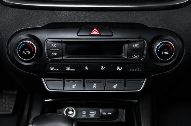 Kia Sorento III Prime Рестайлинг с пробегом 2020 года, цена 3 299 000 рублей, 105000 км, внедорожник, Автокод Объявления