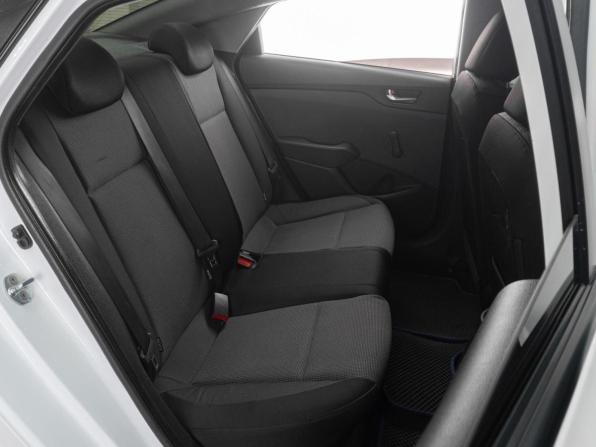 Hyundai Solaris II с пробегом 2018 года, цена 1 199 000 рублей, 145032 км, седан, Автокод Объявления