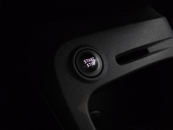 Renault Kaptur I с пробегом 2017 года, цена 1 317 000 рублей, 141590 км, внедорожник, Автокод Объявления