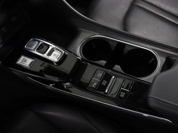 Hyundai Sonata VIII (DN8) с пробегом 2022 года, цена 2 949 900 рублей, 66700 км, седан, Автокод Объявления