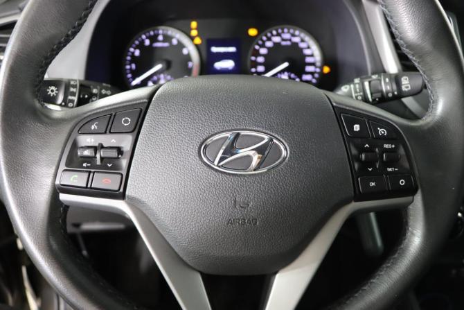 Hyundai Tucson III с пробегом 2018 года, цена 2 139 990 рублей, 115546 км, внедорожник, Автокод Объявления