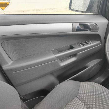 Opel Zafira B Рестайлинг с пробегом 2014 года, цена 739 000 рублей, 204803 км, минивэн, Автокод Объявления