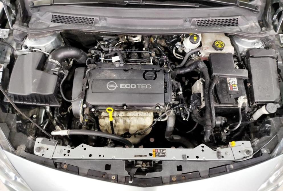 Opel Astra J Рестайлинг Саратов  - изображение 11