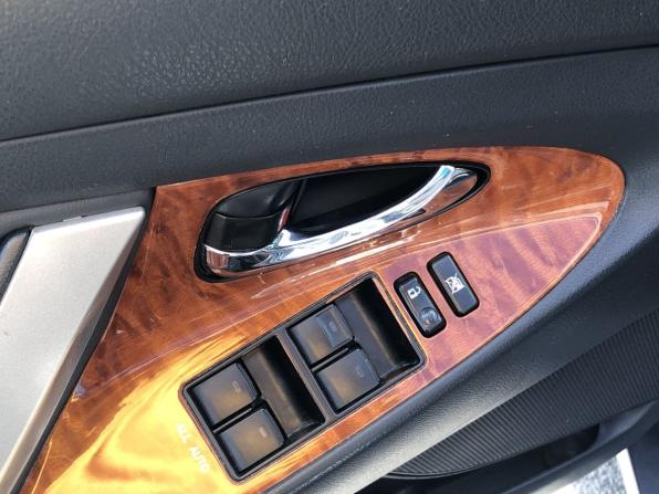 Toyota Camry VI (XV40) Рестайлинг с пробегом 2010 года, цена 1 110 000 рублей, 329540 км, седан, Автокод Объявления