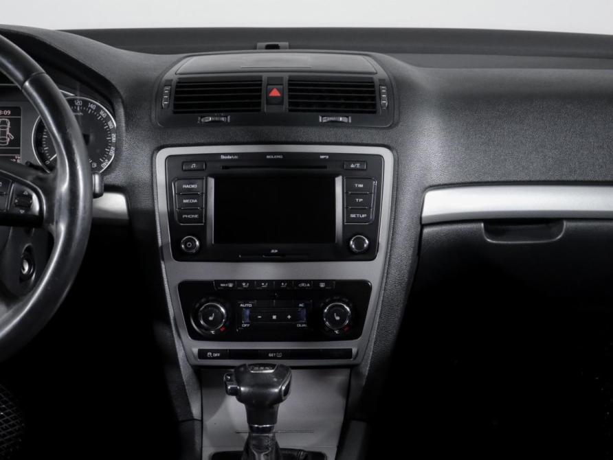 Skoda Octavia II (A5) Рестайлинг Москва  - изображение 13