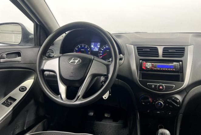 Hyundai Solaris I с пробегом 2014 года, цена 805 000 рублей, 126058 км, седан, Автокод Объявления