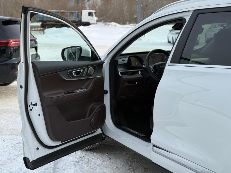 Chery Tiggo 8 Pro Plug-in Hybrid Томск  - изображение 10