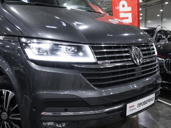 Volkswagen Multivan T6 Рестайлинг с пробегом 2020 года, цена 6 130 000 рублей, 90800 км, минивэн, Автокод Объявления