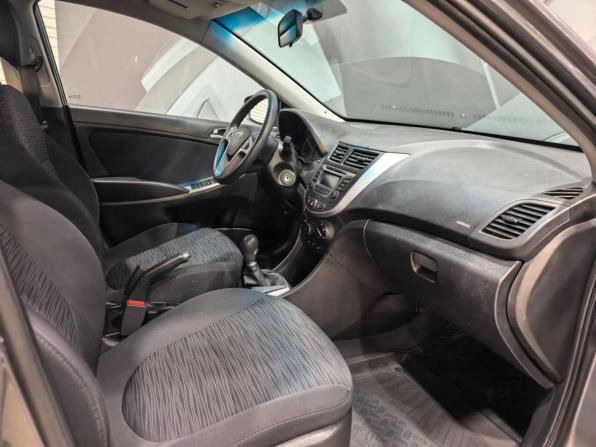 Hyundai Solaris I Рестайлинг с пробегом 2016 года, цена 790 000 рублей, 126500 км, хэтчбек, Автокод Объявления