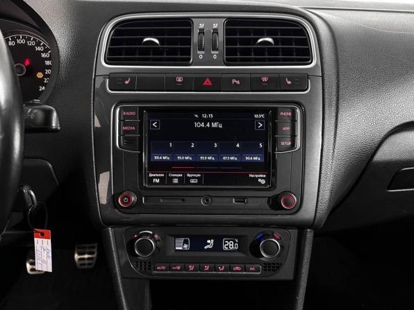 Volkswagen Polo V Рестайлинг с пробегом 2018 года, цена 1 035 000 рублей, 82474 км, седан, Автокод Объявления