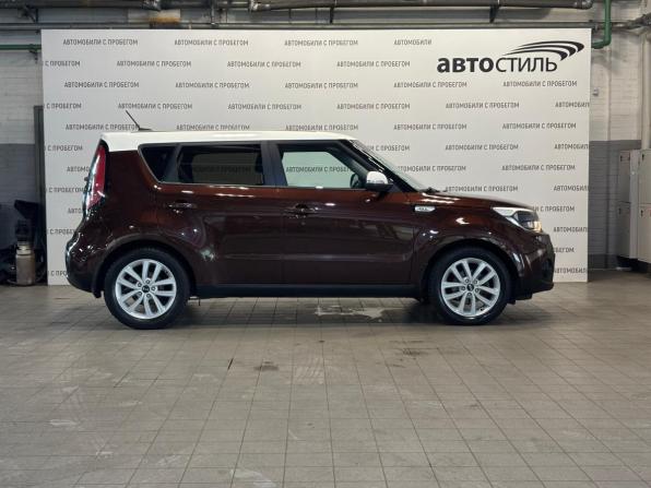 Kia Soul II Рестайлинг с пробегом 2018 года, цена 1 599 000 рублей, 97500 км, хэтчбек, Автокод Объявления