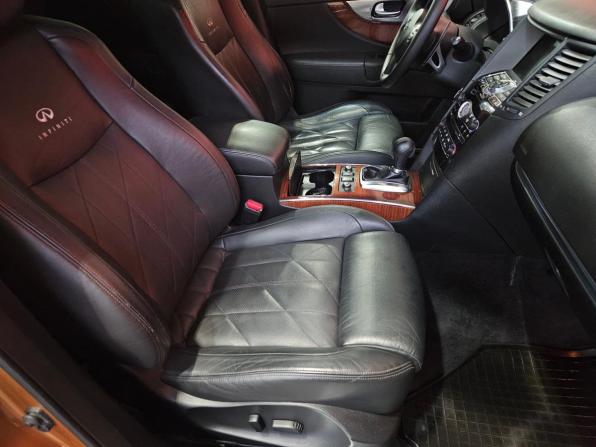 Infiniti FX II (S51) с пробегом 2010 года, цена 1 635 000 рублей, 173075 км, внедорожник, Автокод Объявления