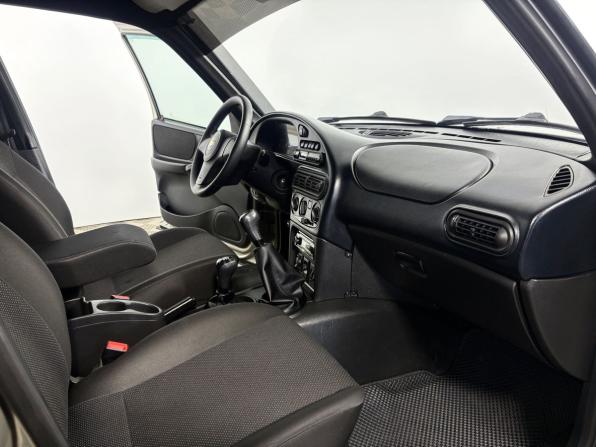 Chevrolet Niva I Рестайлинг с пробегом 2020 года, цена 925 000 рублей, 79603 км, внедорожник, Автокод Объявления