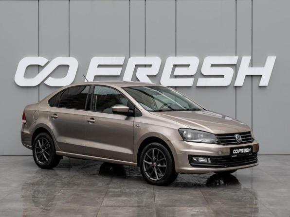 Volkswagen Polo V Рестайлинг с пробегом 2015 года, цена 950 000 рублей, 143422 км, седан, Автокод Объявления