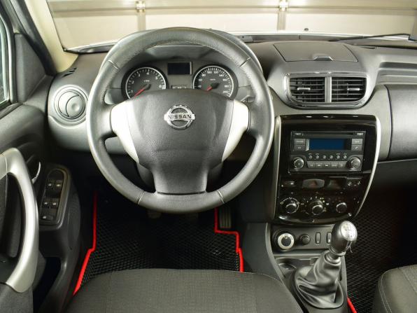 Nissan Terrano III (D10) с пробегом 2015 года, цена 1 089 995 рублей, 73891 км, внедорожник, Автокод Объявления