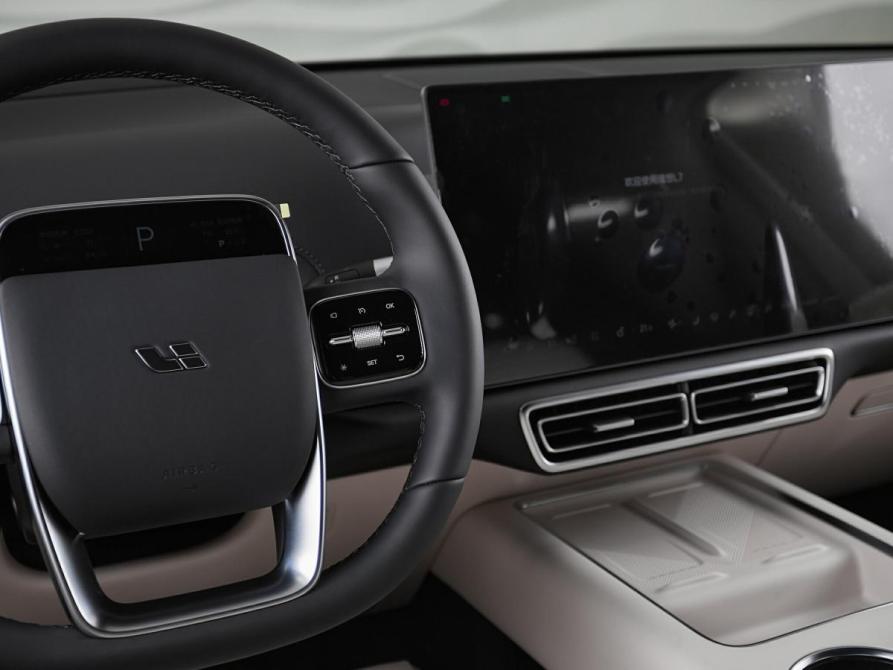 Li Auto (Lixiang) L7 I Рестайлинг Москва  - изображение 18