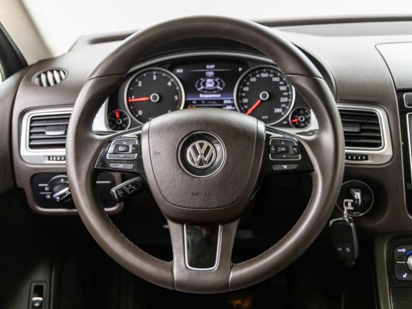 Volkswagen Touareg II Рестайлинг с пробегом 2016 года, цена 3 048 000 рублей, 199138 км, внедорожник, Автокод Объявления