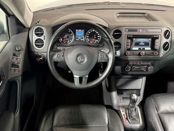 Volkswagen Tiguan I Рестайлинг с пробегом 2011 года, цена 1 649 800 рублей, 110000 км, внедорожник, Автокод Объявления