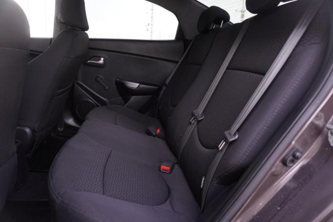 Kia Rio III Рестайлинг с пробегом 2015 года, цена 910 000 рублей, 170871 км, седан, Автокод Объявления