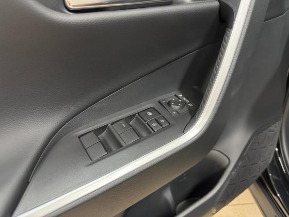 Toyota RAV4 V (XA50) с пробегом 2025 года, цена 4 140 000 рублей, 85 км, внедорожник, Автокод Объявления
