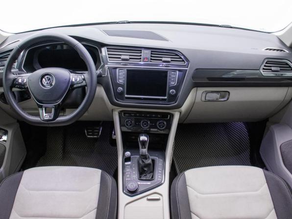 Volkswagen Tiguan II с пробегом 2017 года, цена 2 197 000 рублей, 135029 км, внедорожник, Автокод Объявления