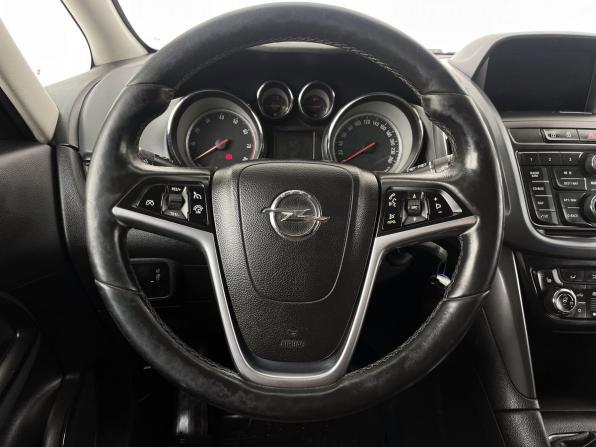Opel Zafira C с пробегом 2013 года, цена 975 000 рублей, 228568 км, компактвэн, Автокод Объявления