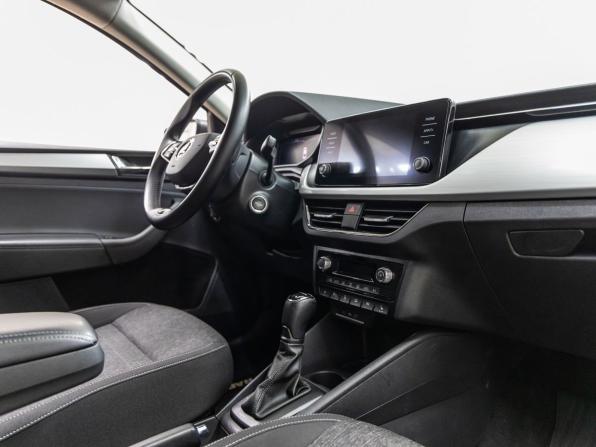 Skoda Rapid II с пробегом 2021 года, цена 1 598 000 рублей, 106000 км, лифтбек, Автокод Объявления