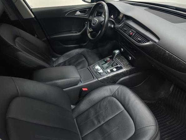 Audi A6 IV (C7) Рестайлинг с пробегом 2015 года, цена 1 569 000 рублей, 265500 км, седан, Автокод Объявления