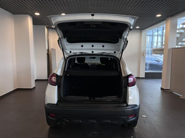Renault Kaptur I с пробегом 2017 года, цена 1 549 000 рублей, 71588 км, внедорожник, Автокод Объявления