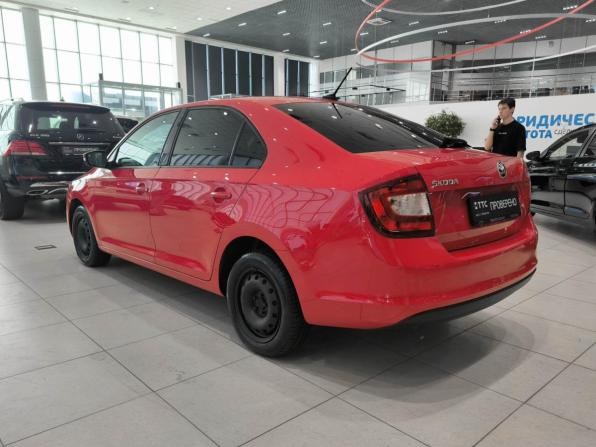 Skoda Rapid I Рестайлинг с пробегом 2017 года, цена 980 000 рублей, 151983 км, лифтбек, Автокод Объявления