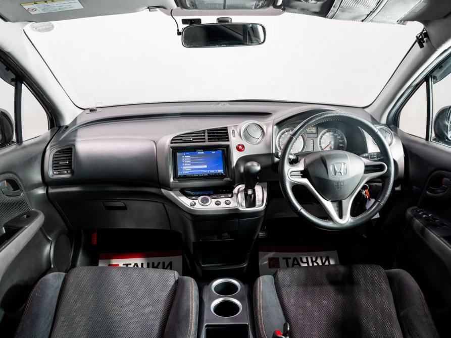 Honda Stream II Рестайлинг Чита  - изображение 8