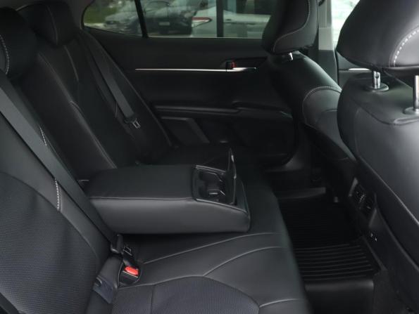 Toyota Camry VIII (XV70) Рестайлинг с пробегом 2021 года, цена 3 407 000 рублей, 48000 км, седан, Автокод Объявления
