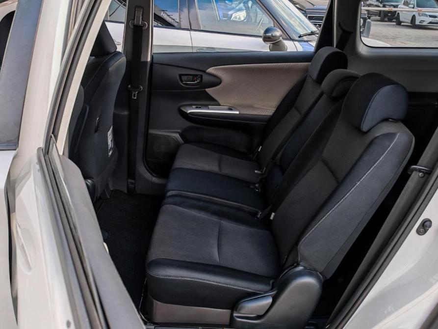 Toyota Wish II Краснодар  - изображение 7