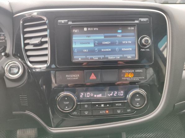Mitsubishi Outlander III Рестайлинг с пробегом 2014 года, цена 1 029 000 рублей, 345861 км, внедорожник, Автокод Объявления