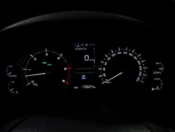 Toyota Land Cruiser 200 Series Рестайлинг 2 с пробегом 2015 года, цена 5 185 000 рублей, 170623 км, внедорожник, Автокод Объявления