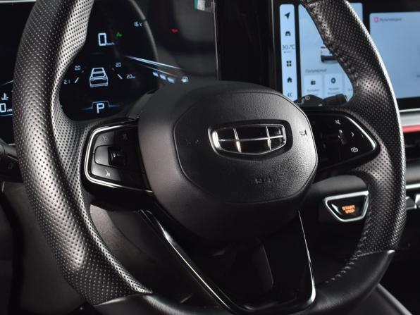 Geely Coolray I Рестайлинг с пробегом 2023 года, цена 2 129 995 рублей, 51284 км, внедорожник, Автокод Объявления