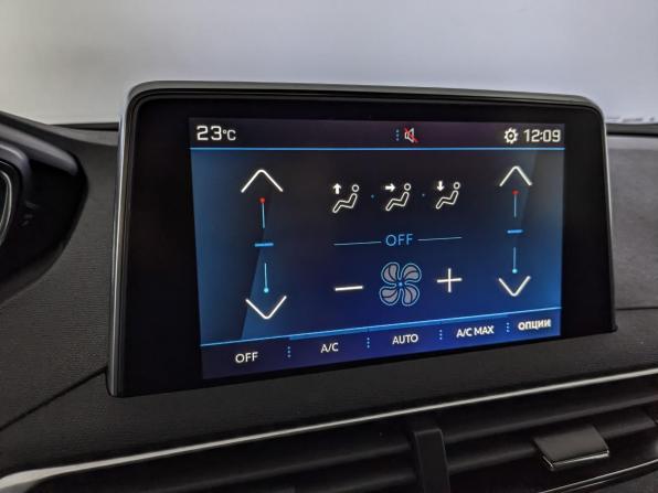 Peugeot 3008 II с пробегом 2019 года, цена 2 220 000 рублей, 76455 км, внедорожник, Автокод Объявления