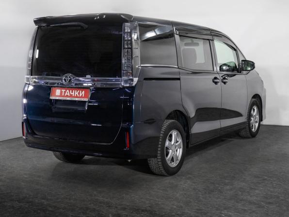 Toyota Voxy III (R80) с пробегом 2014 года, цена 1 699 500 рублей, 203214 км, минивэн, Автокод Объявления
