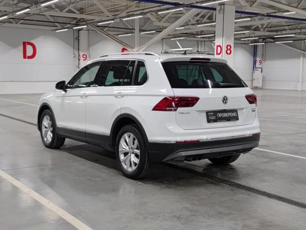 Volkswagen Tiguan II с пробегом 2017 года, цена 2 640 000 рублей, 127557 км, внедорожник, Автокод Объявления