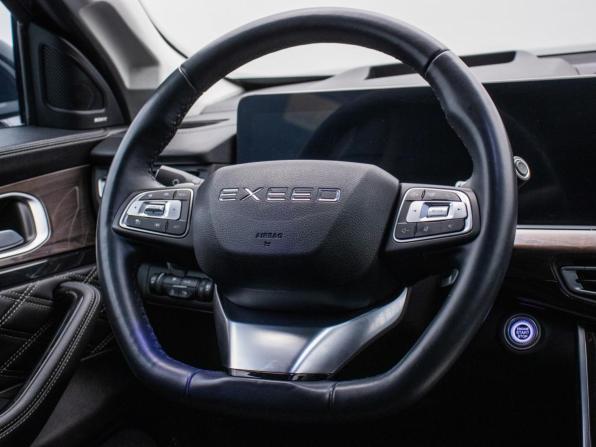Exeed VX I с пробегом 2023 года, цена 2 730 000 рублей, 48764 км, внедорожник, Автокод Объявления