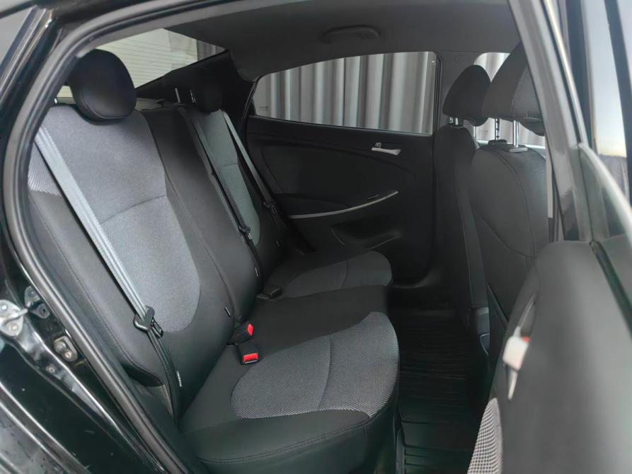 Hyundai Solaris I Москва  - изображение 10