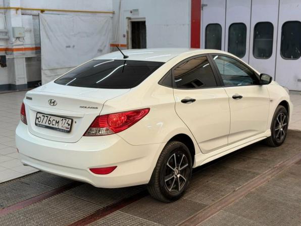 Hyundai Solaris I с пробегом 2013 года, цена 860 000 рублей, 126107 км, седан, Автокод Объявления